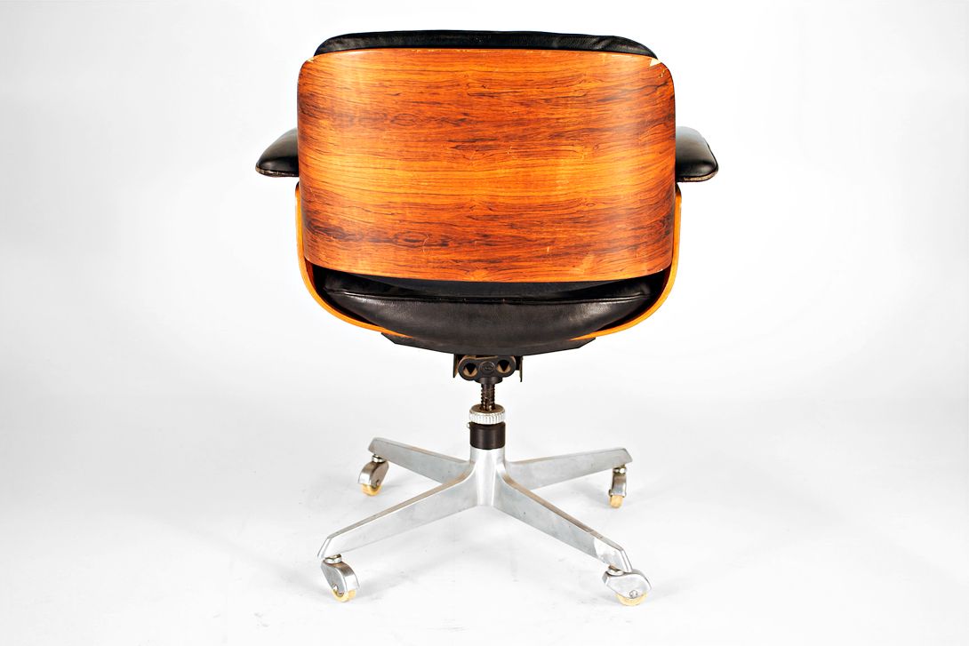Foto Könecke D49 Black Leather Executive Chair by TECTA