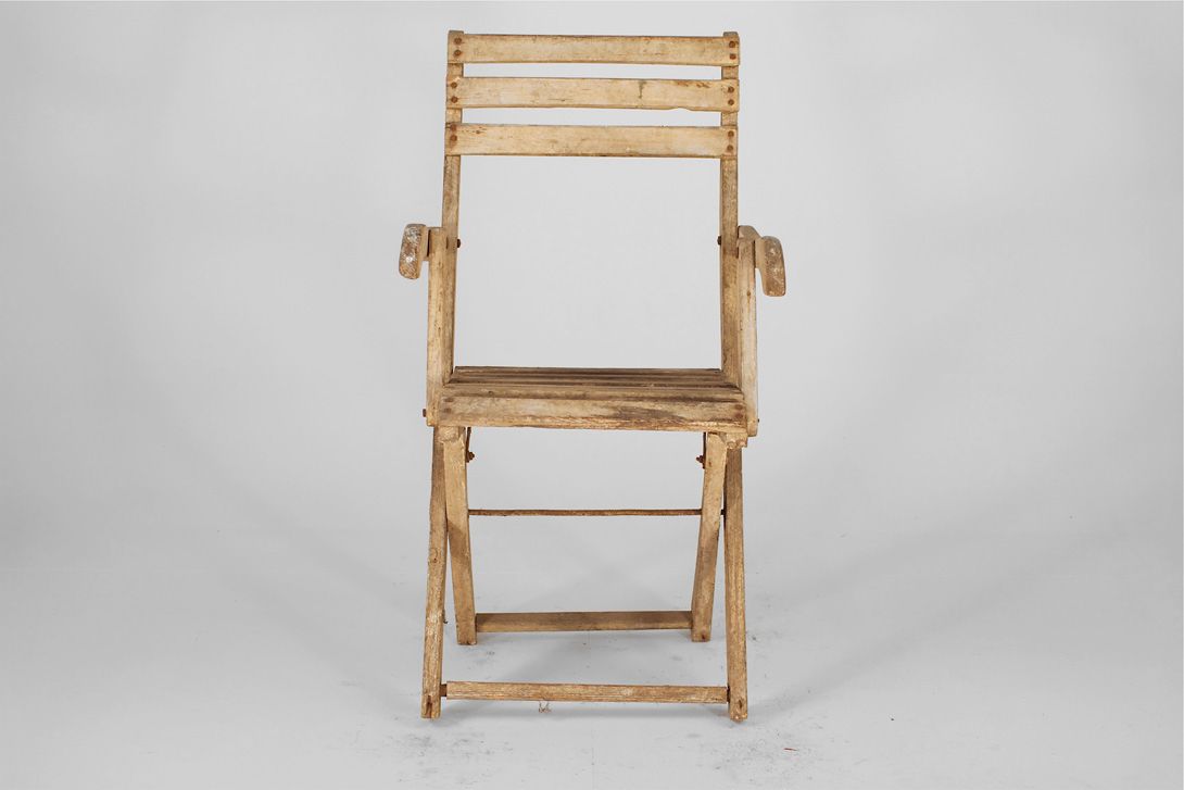 Foto Light Wood Garden Folding Chair