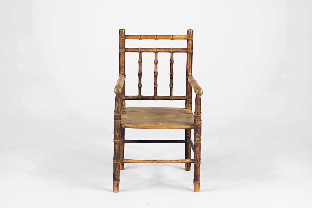 Foto Beautiful Wilhelminian Children&#8217;s Bamboo Chair with Armrests