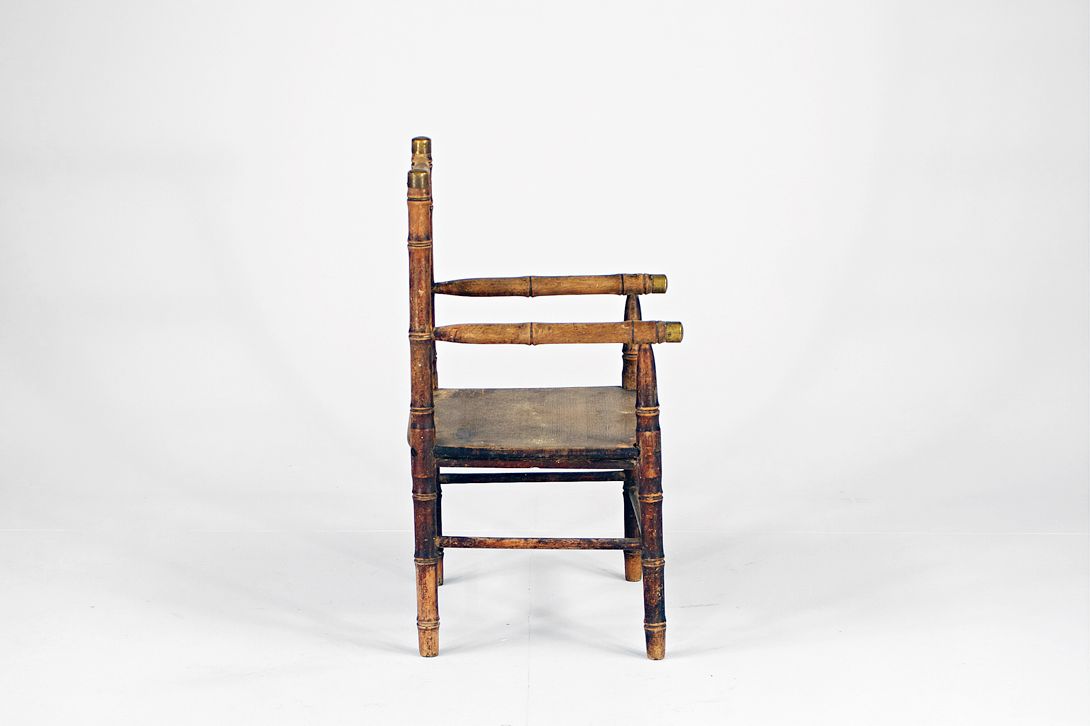 Foto Beautiful Wilhelminian Children&#8217;s Bamboo Chair with Armrests