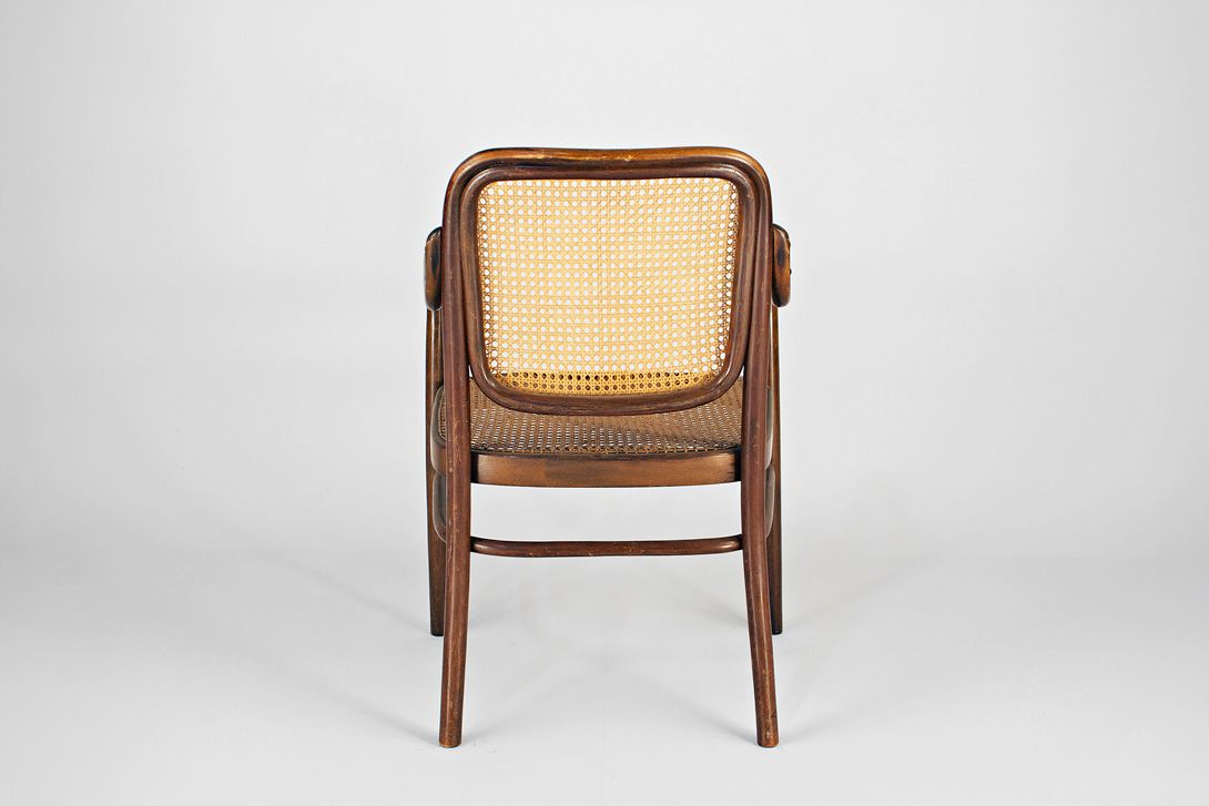 Foto Thonet Bugholz Chair with Armrests Vienna 1890