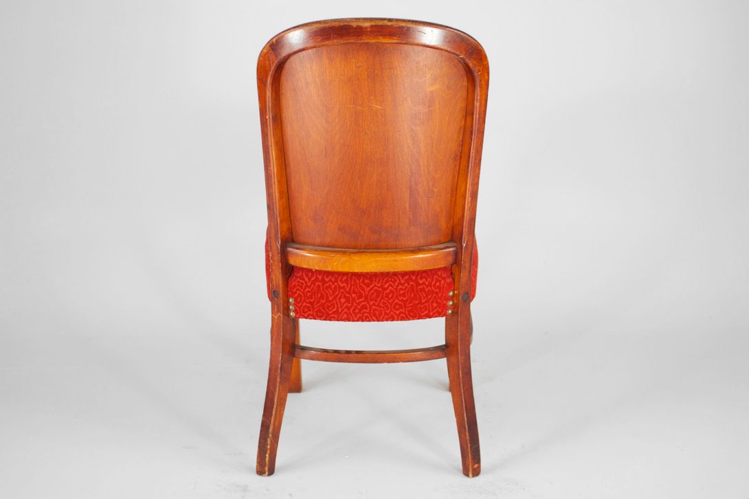 Foto Theatre Restaurant Chair 1921