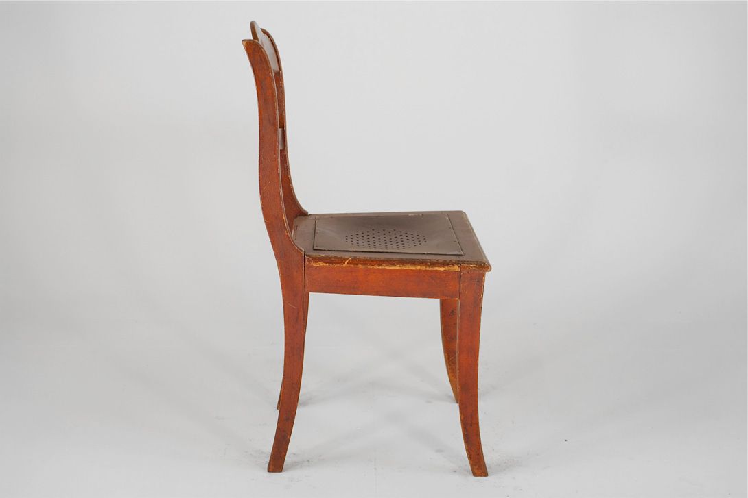 Foto Rustic Wooden Kitchen Chair