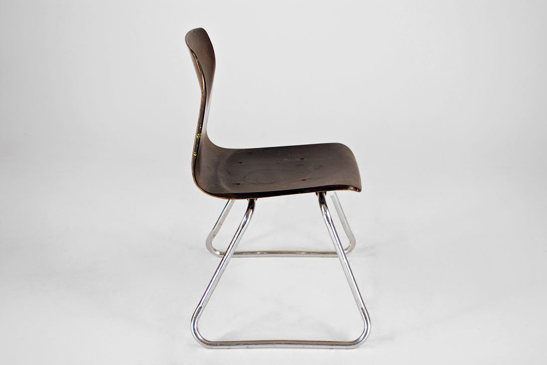 Foto Dark Brown Plywood Children&#8217;s Chair with Steel Tube Frame, 1962