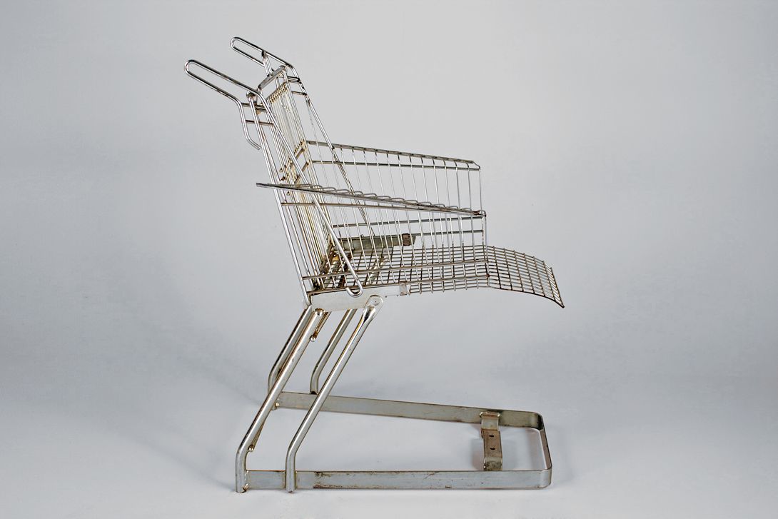 Foto Stiletto Shopping Cart Style Chair
