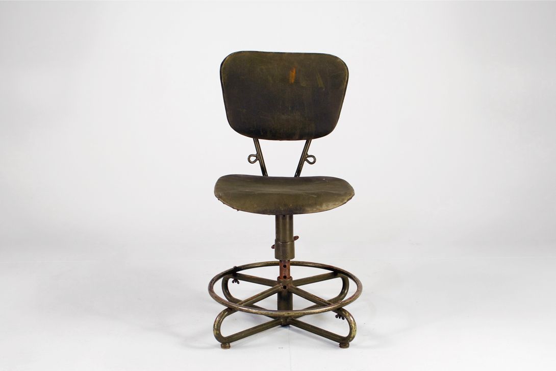 Foto Industrial Swiveling Chair Jailhouse 1956