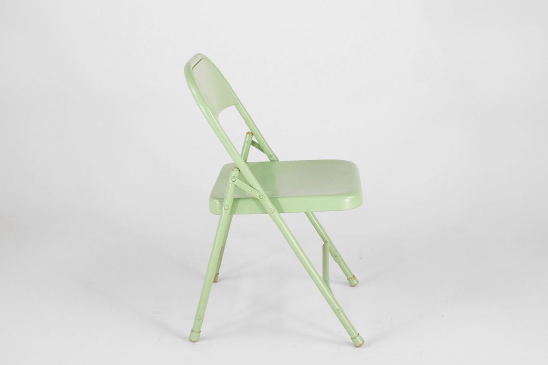 Foto Krueger 100 Series Folding Chair