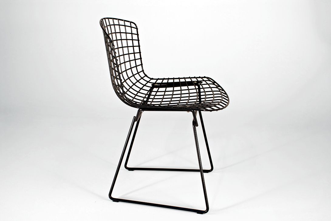 Foto Classic All Black Bertoia Side Chair