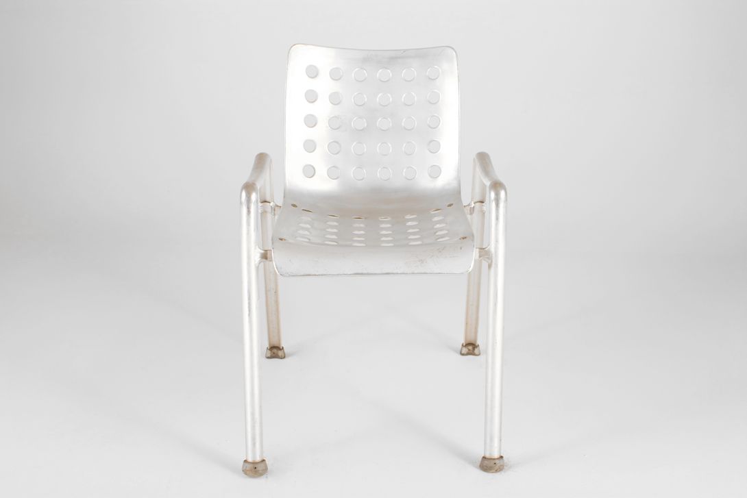 Foto Shiny Silver Hans Coray Landi Chair by Mewa Blattmann