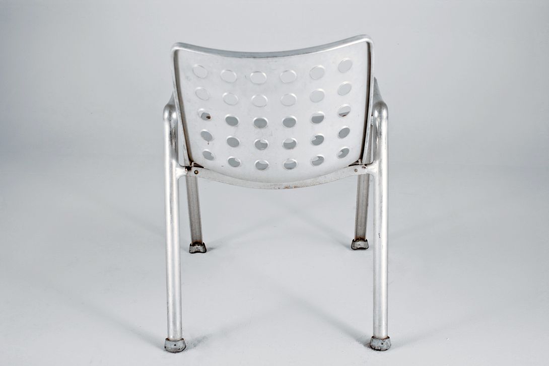 Foto Shiny Silver Hans Coray Landi Chair by Mewa Blattmann