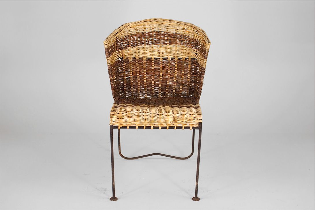 Foto Bicolor Basket Chair with Metal Frame