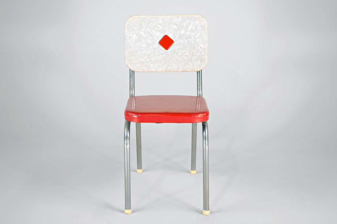 Foto American Diner Chairs 40&#8217;s with Matching Table