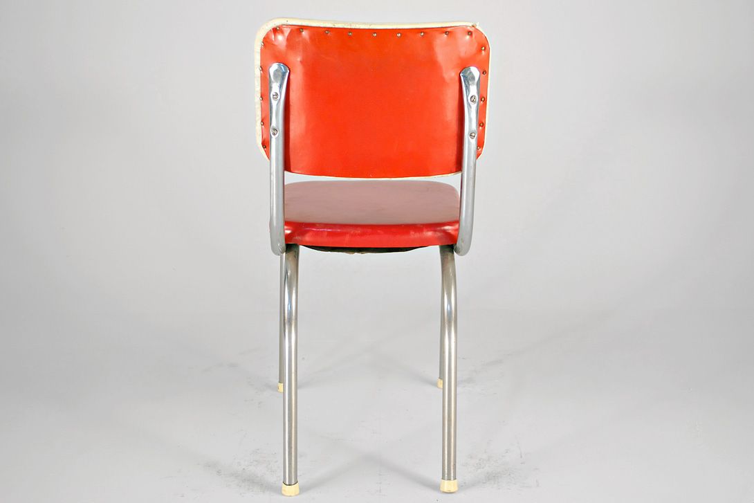 Foto American Diner Chairs 40&#8217;s with Matching Table