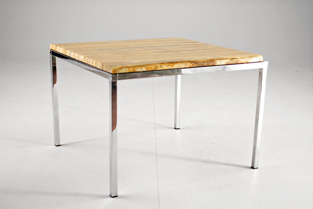 Foto Classic Metal Coffee Table with Marble Top h42x60x60