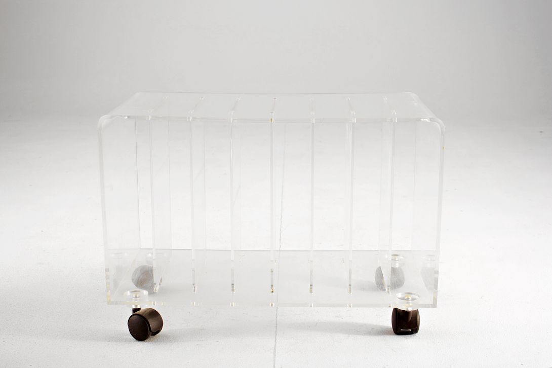 Foto Acrylic TV Table with LP Shelf h42x61x33