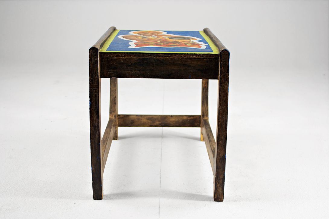 Foto Exotic Coffee Table with Painted Top h46x67x40
