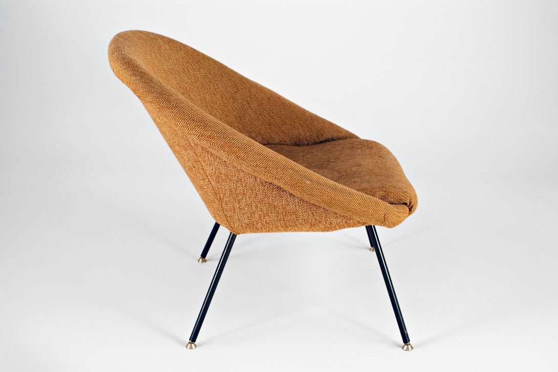 Foto Modern Beige Cocktail Armchair GDR 1962