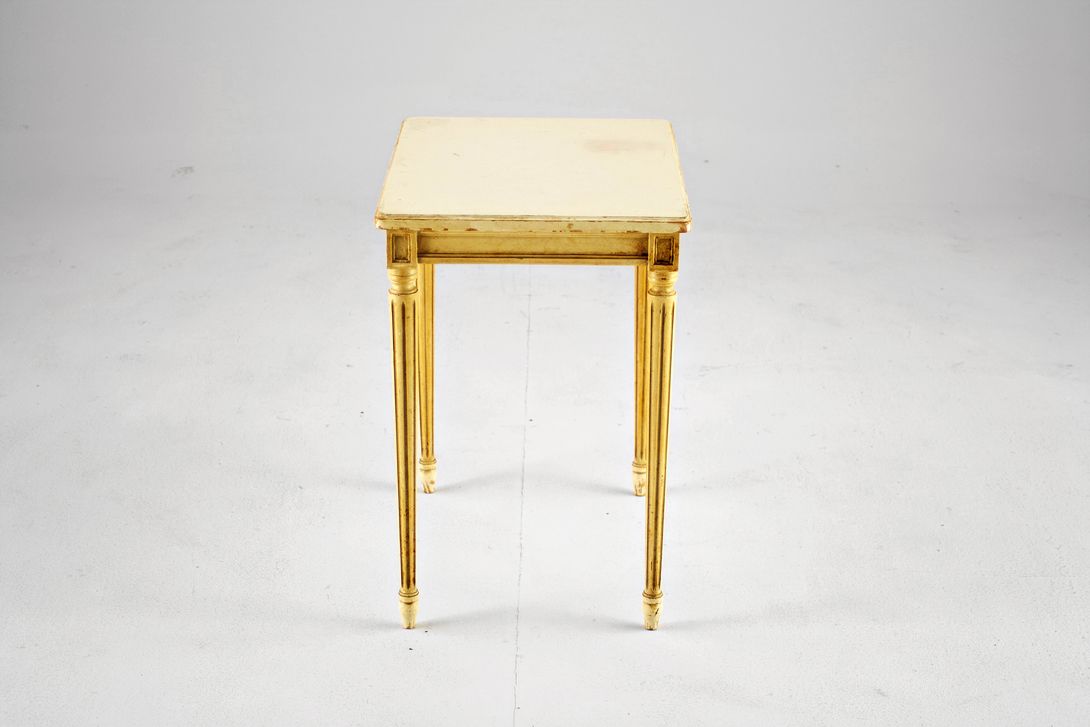 Foto Small Table Prussian Classicism Potsdam 1840 h50x46x34