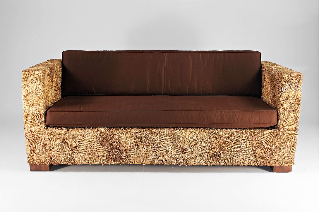 Foto Mediterran Sofa Brown with Rope Ornaments 1980
