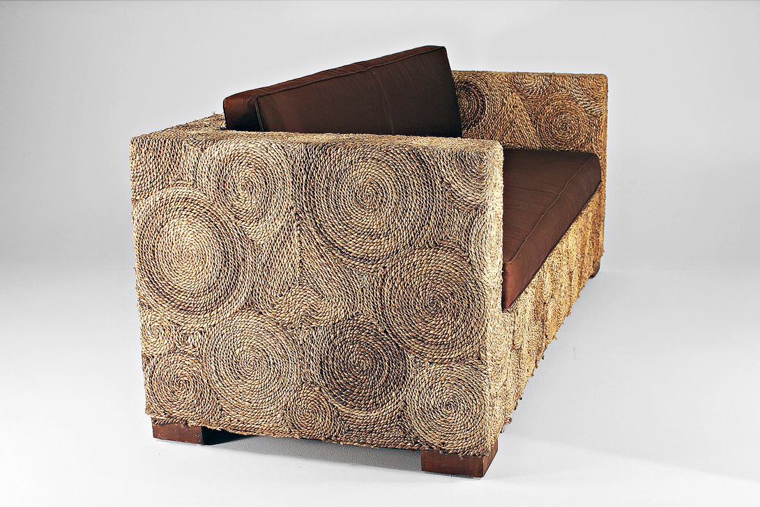 Foto Mediterran Sofa Brown with Rope Ornaments 1980
