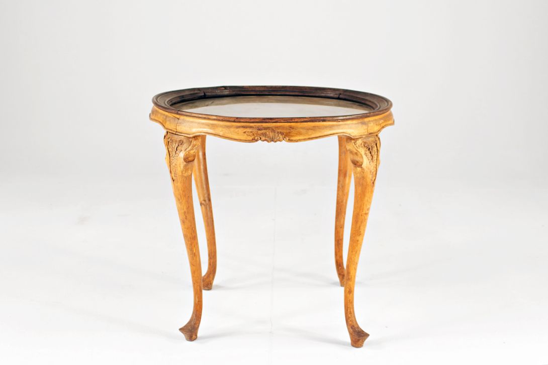 Foto Colonial Exotic Coffee Table with Glass Top h53x60