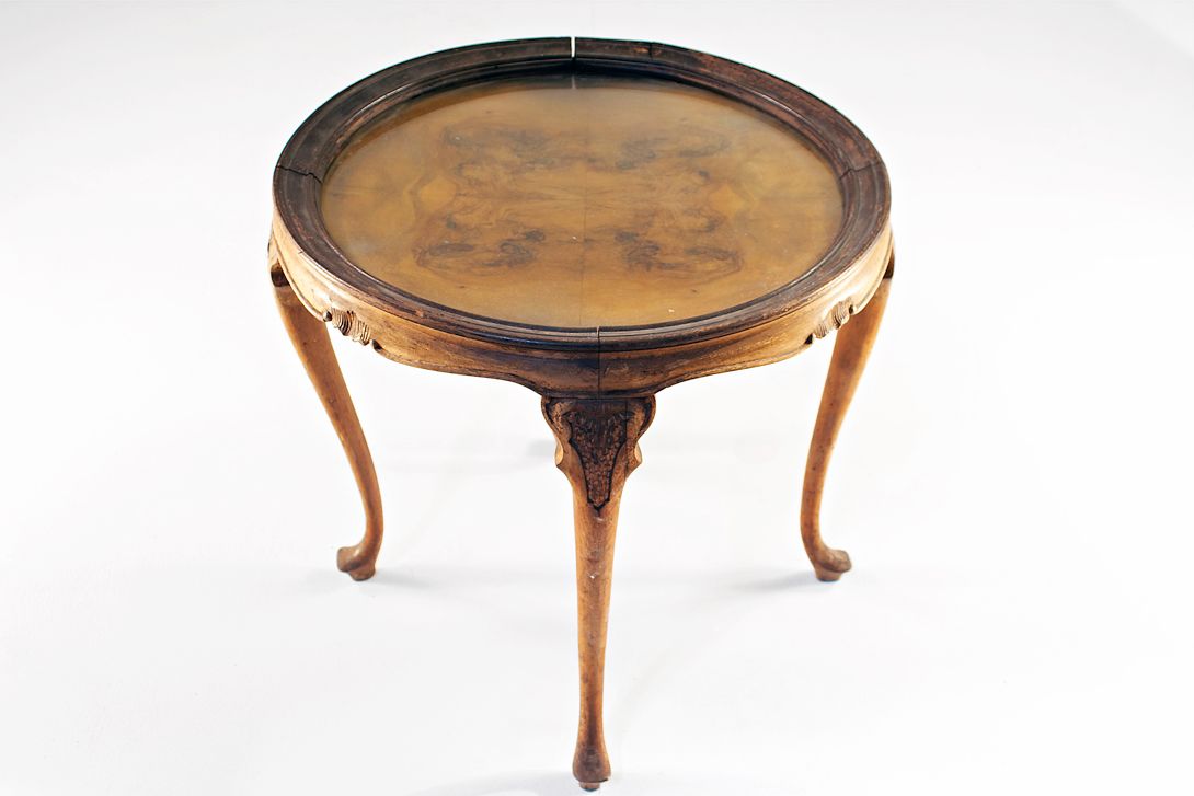 Foto Colonial Exotic Coffee Table with Glass Top h53x60