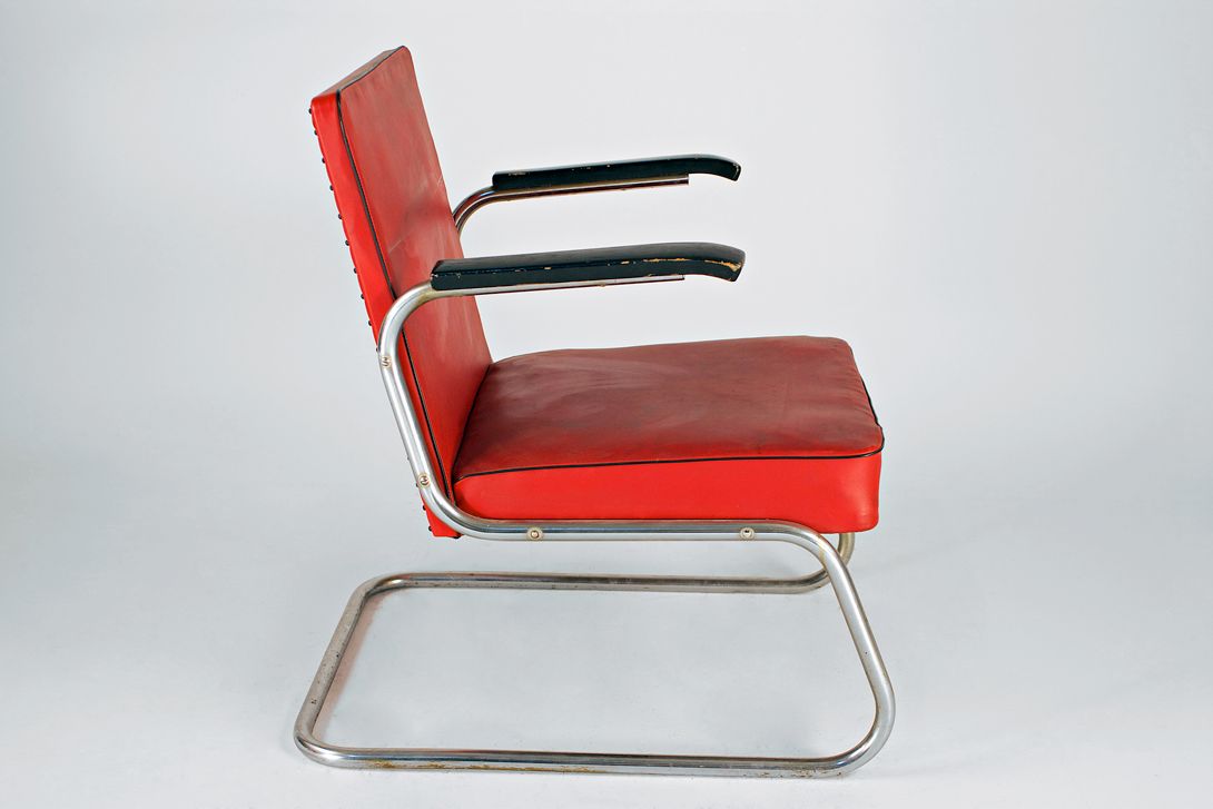 Foto Bauhaus Armchair Red