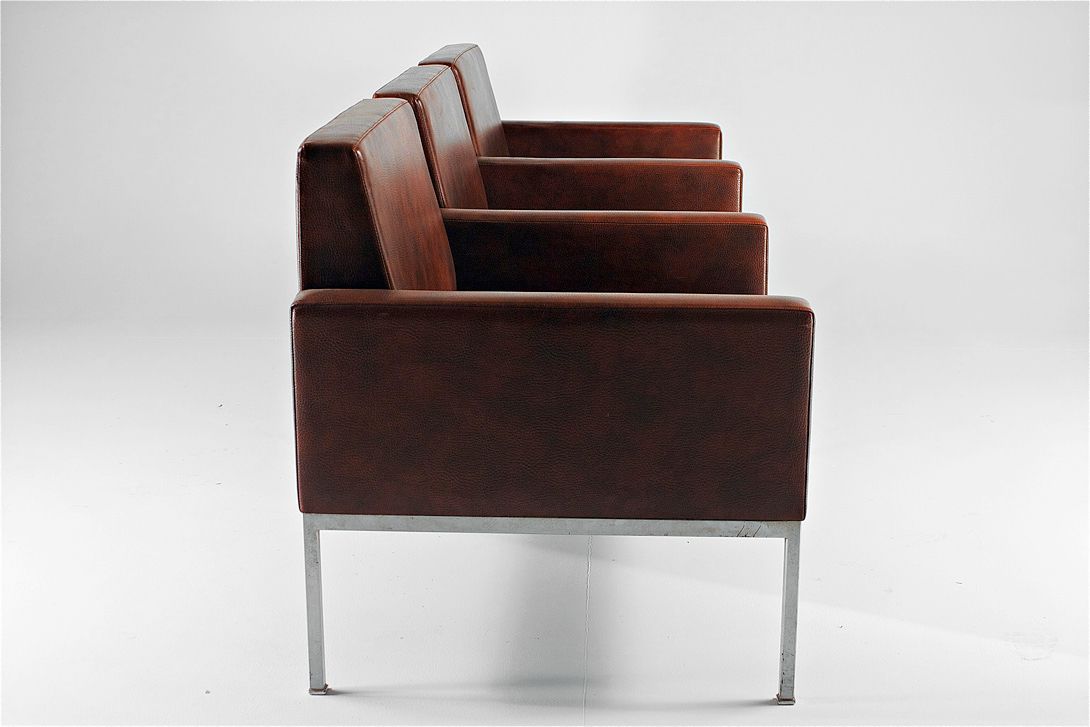 Foto Classic Modern Brown Airport Waiting Bench
