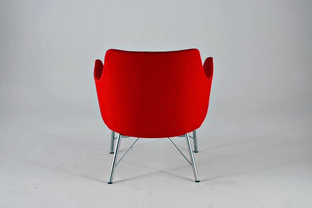 Foto Red Mid-Century Armchair Low Backrest