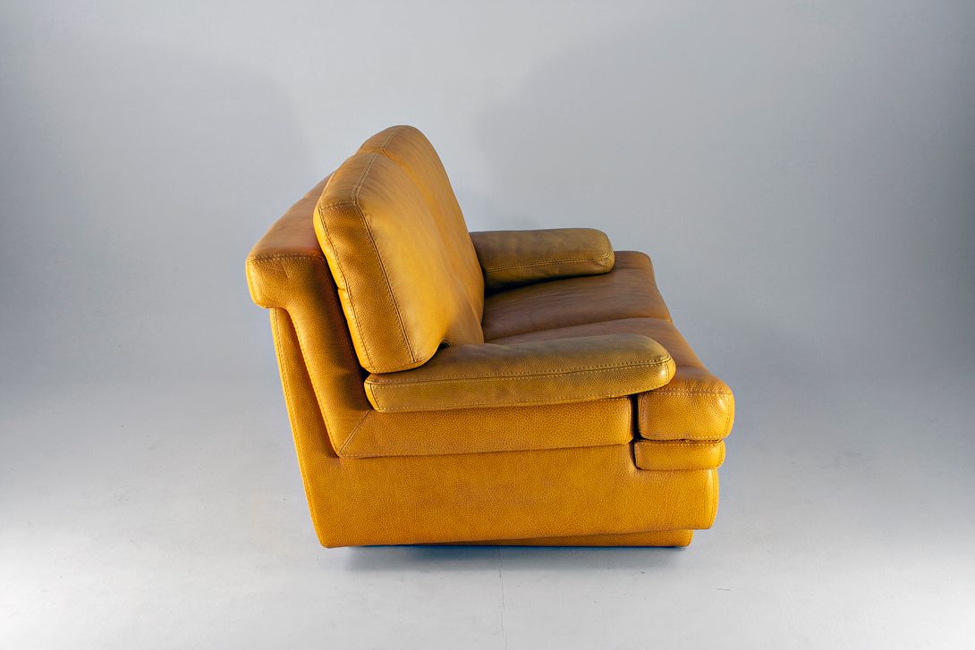 Foto de Sede Sofa (Two-Seater) 1973 h86x160x93