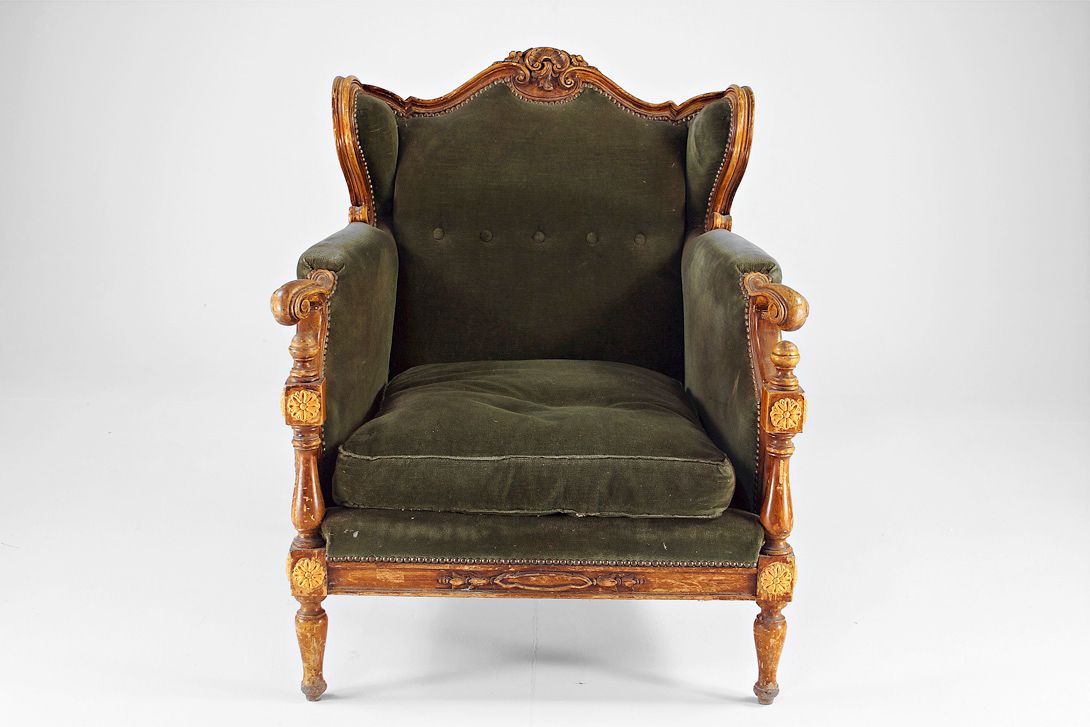 Foto Baroque Armchair Green Velvet with Carved Frame 1880