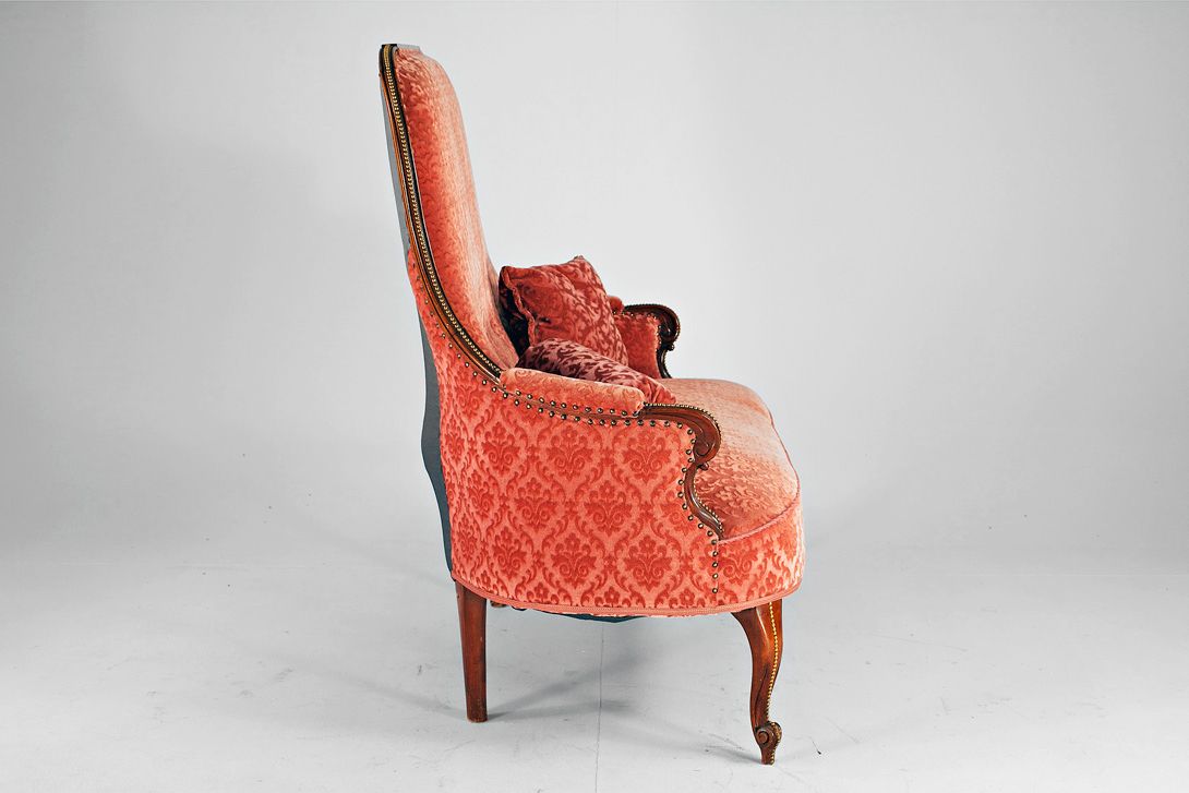 Foto Small Red Velvet Biedermeier Sofa h114x116x63