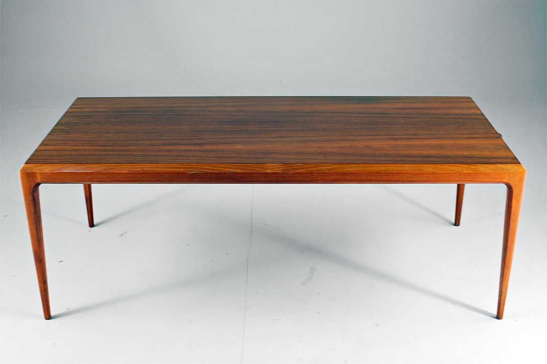 Foto Massive Teak Scandinavian Coffee Table 1964 h50x136x60