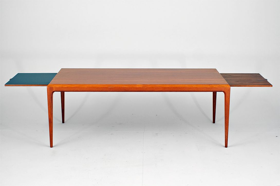 Foto Massive Teak Scandinavian Coffee Table 1964 h50x136x60