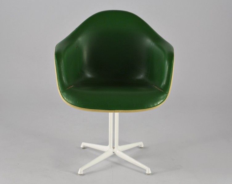 Foto Racing Green Leather Padded Armchair with White Shell and La Fonda Base