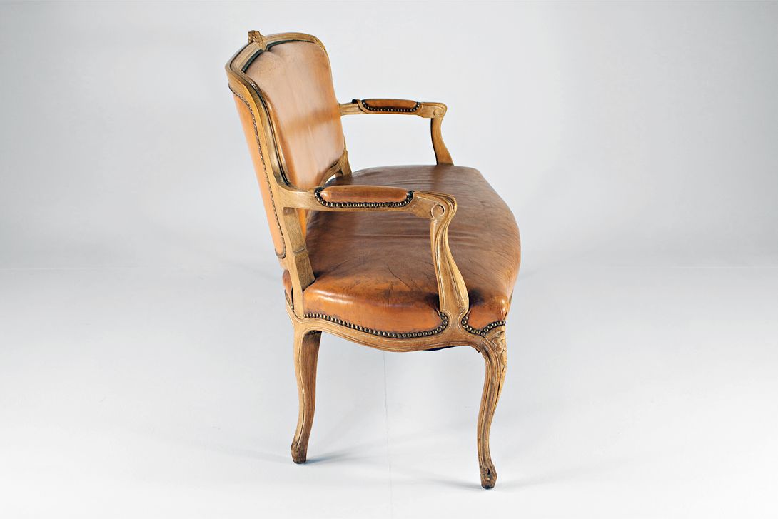 Foto Period Furniture Historism Sofa Franconia 1955