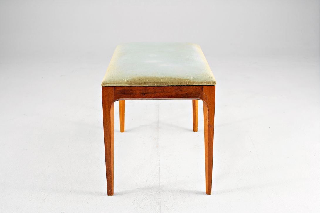 Foto Upholstered Wooden Bench