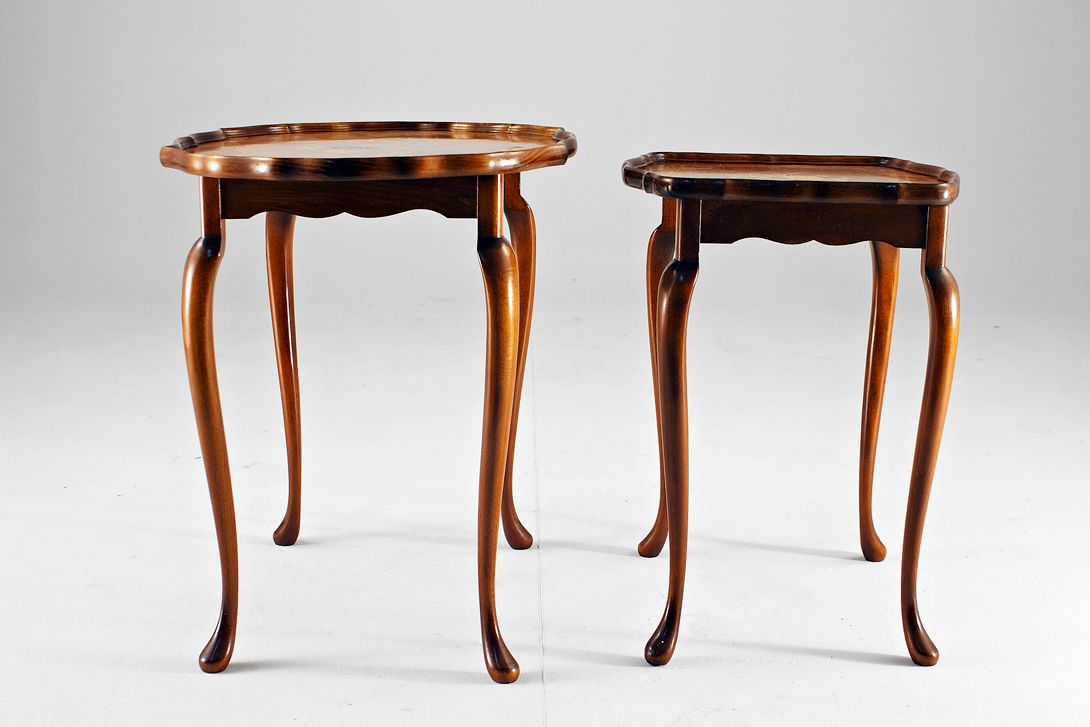 Foto Set of Empire Inlayed Nesting Tables Germany 1920 h64x44x57