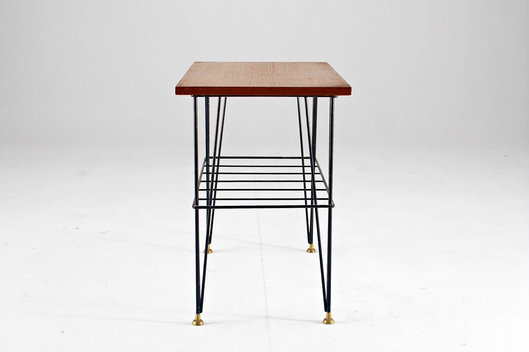 Foto Coffee Table with Conical Wire Legs France 1955 h53x35x51