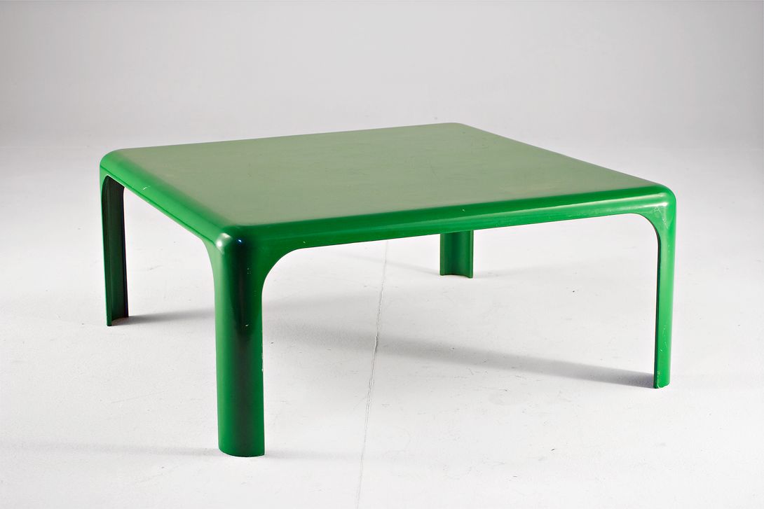 Foto Coffee Table Demetrio 70 by Vico Magistretti for Artemide h30x70x70