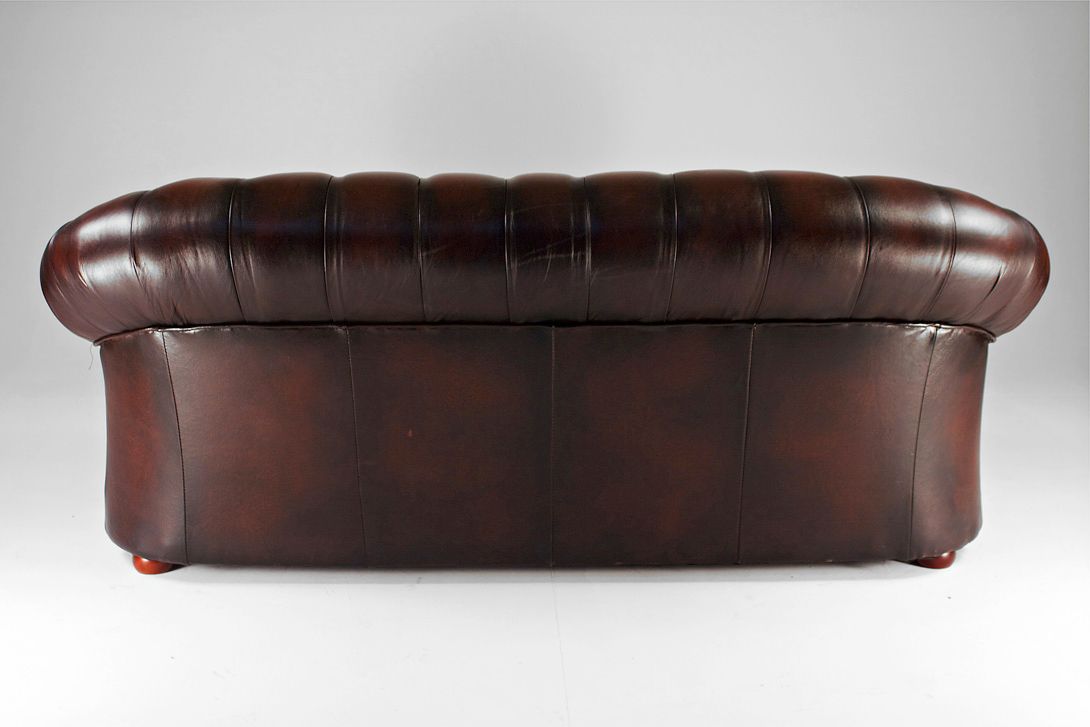 Foto Dark Brown Chesterfield Sofa 1964 h80x205x92