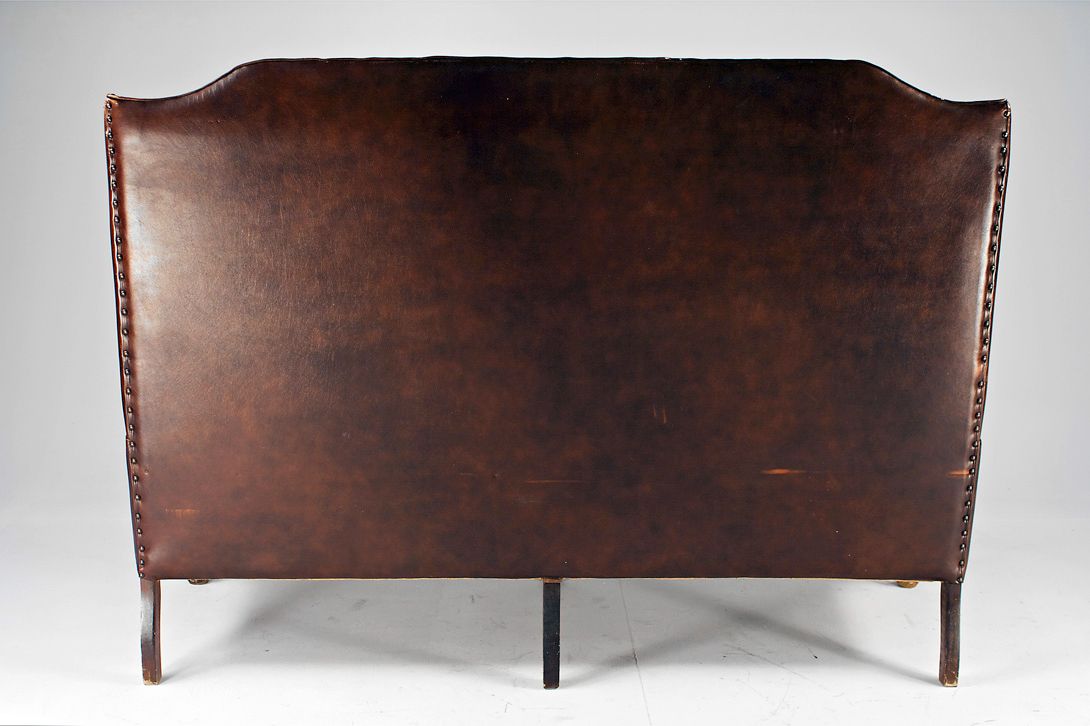 Foto Chesterfield High Backrest Lounge Sofa 1956 (Three-Seater)