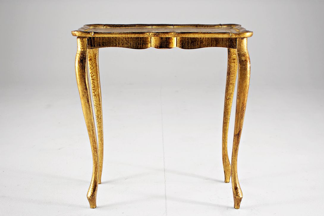 Foto Gold Wooden Baroque Style Side Table h60x55x35