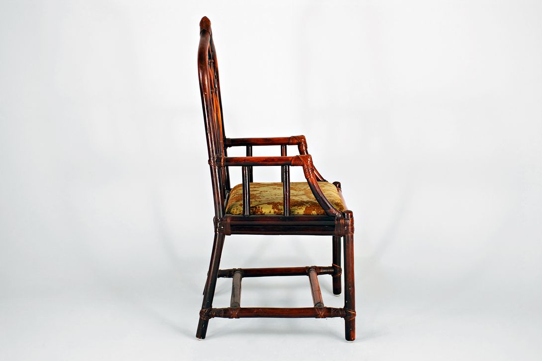 Foto Colonial Style Armchair