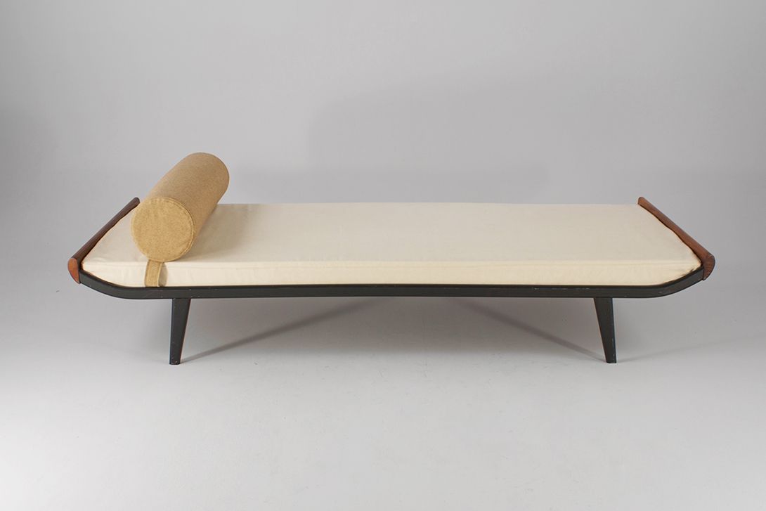 Foto Cleopatra Daybed by D. Cordemeijer Nederlands 1954 h34x200x83