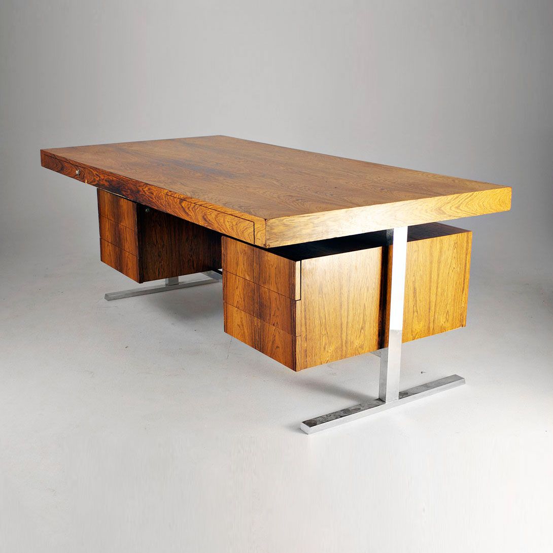 Foto German Rosewood Desk with Chrome Frame 1965 h77x200x100