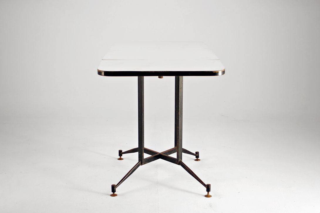 Foto Extendable Italian Black Metal Kitchen Table with White Top h75x70x55