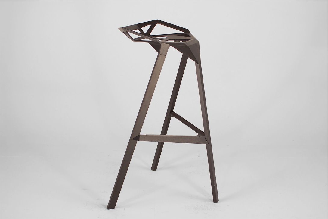 Foto Stool_One Konstantin Grcic Bar Stool Black