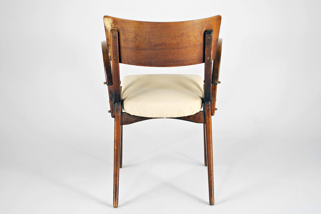 Foto Mid-Century Armchair Prague 1950
