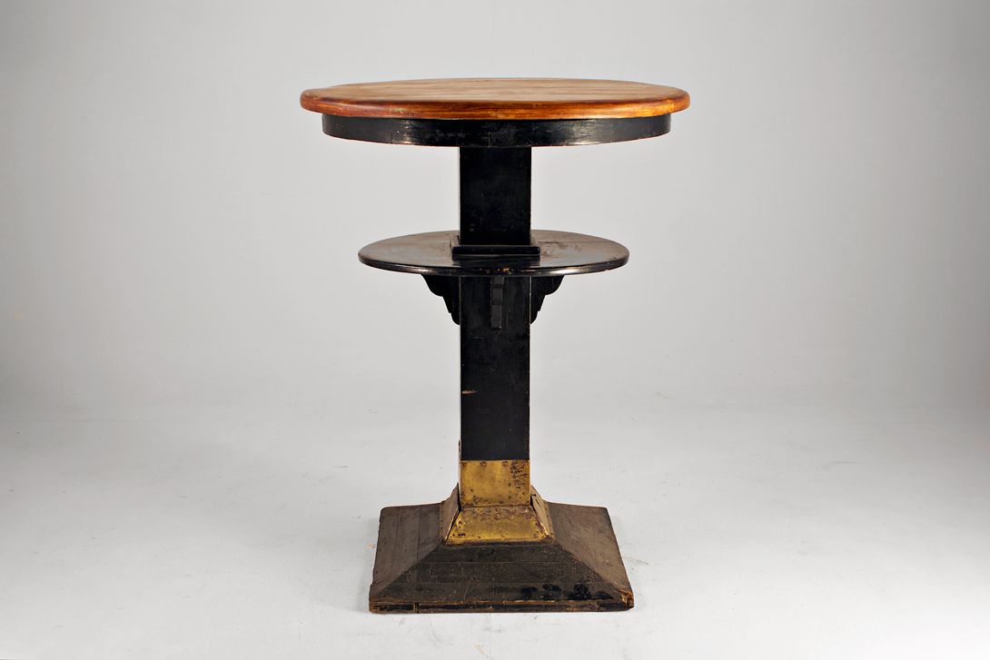 Foto Wilhelminian High Table 1880 h110x85